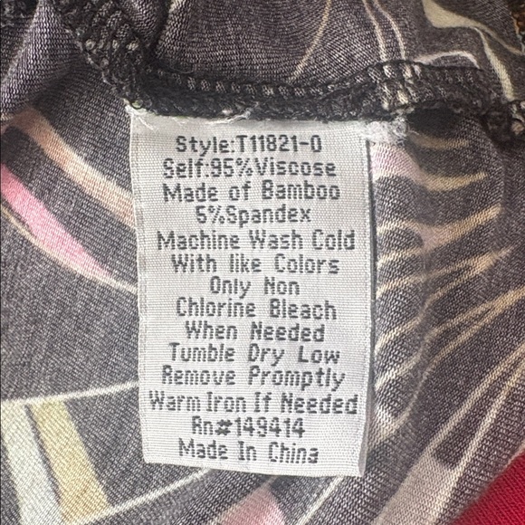 JOHNNY WAS Peace Favorite L/S V-Neck Tee, Size M - Picture 11 of 11